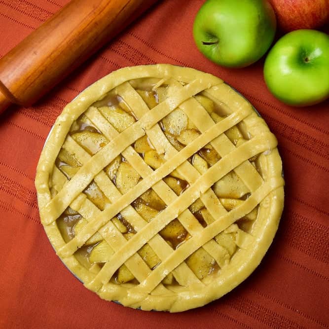 Acqua Garden Plants Apple 'Golden Delicious' Tree